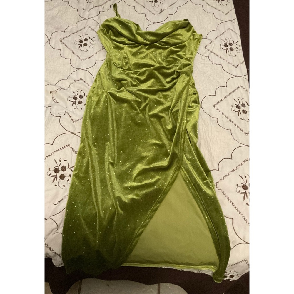 Large Green mini dress with sparkle details